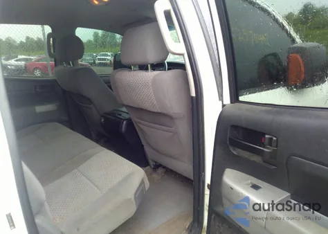 2007 Toyota Tundra Sr5 4.7L V8 z USA, uszkodzony, nr VIN 5TBRT54147S451110